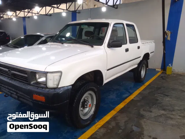 1995 Toyota Hilux DLX