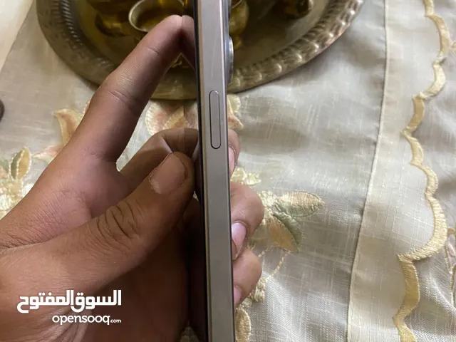 iPhone 15 pro للبيع بسعر حرق