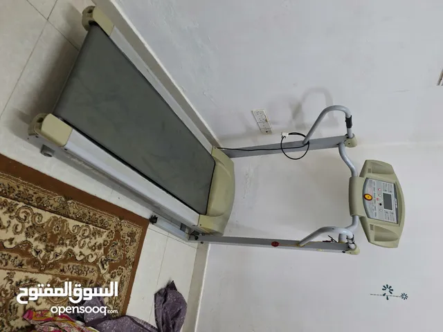 treadmill, indoor walking Affordable Fitness at Your Feet – Buy This Used Treadmill Today