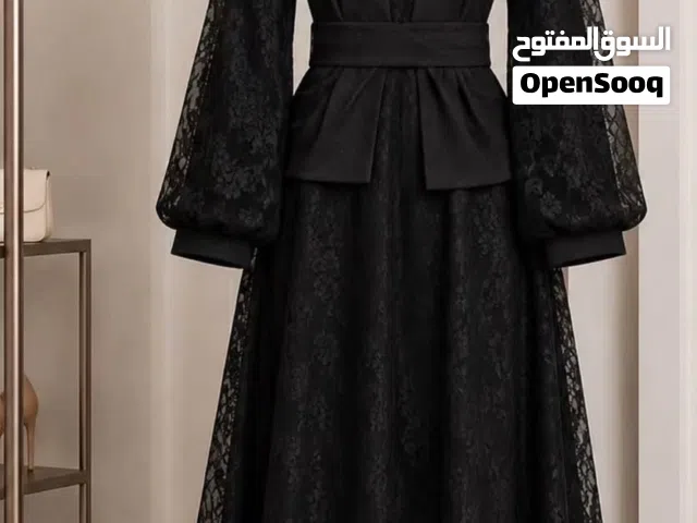 ملابس جديدة ورخيصة