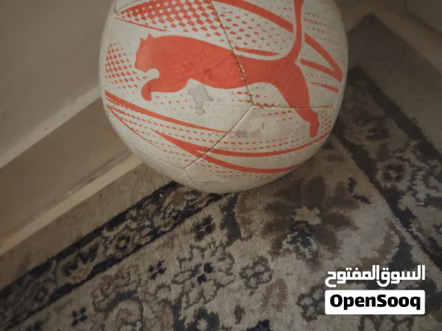 كرة puma أصلية مستعملة بحالة ممتازة