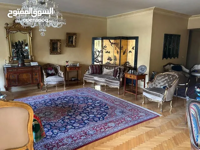 222 m2 More than 6 bedrooms Apartments for Sale in Giza Agouza