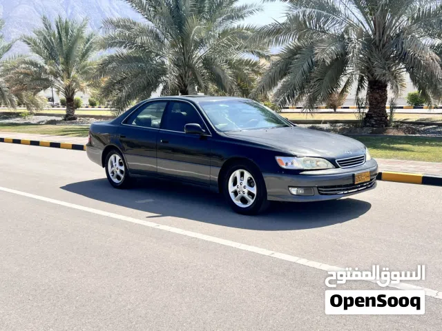 لكسز es300 2001