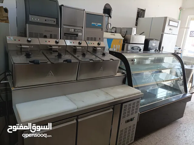 بيع معدات المطاعم والمطابخ والكافيهات