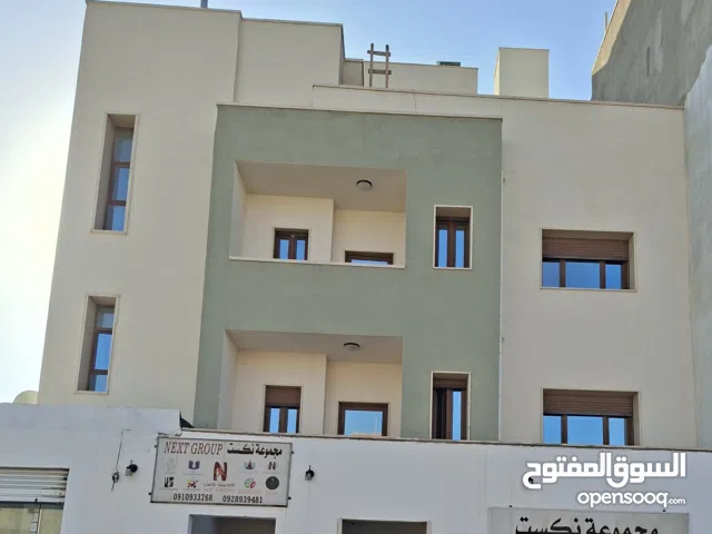 طابقين ف الشط مكان حيوي ايجار سنة قابل للتجديد