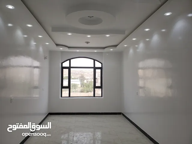 مكتب للايجار او عيادات على شارع الخمسين