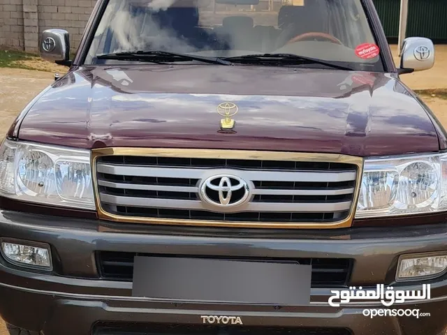 Used Toyota Land Cruiser in Jebel Akhdar