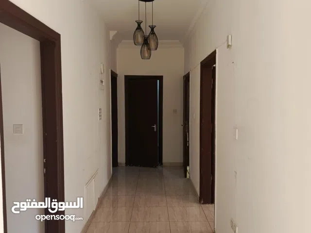 165 m2 3 Bedrooms Apartments for Rent in Amman Khalda