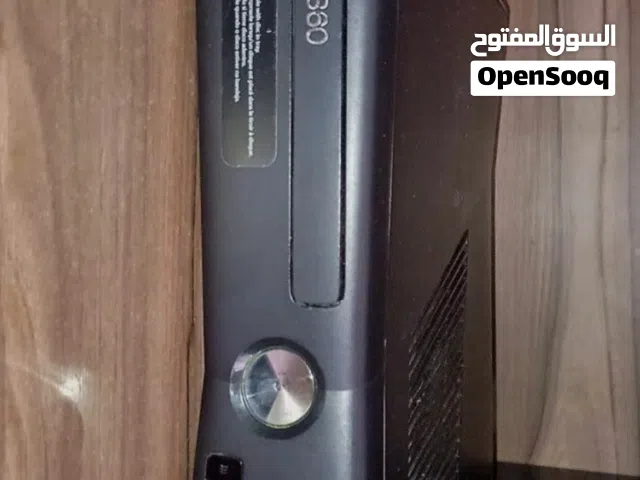 اكسبوكس 360سلم مهكر شغال كامل ملحقات جوستكات ثنين مع هارد متروس العاب طوبه وحرب وجي تي اي سعر 80الف