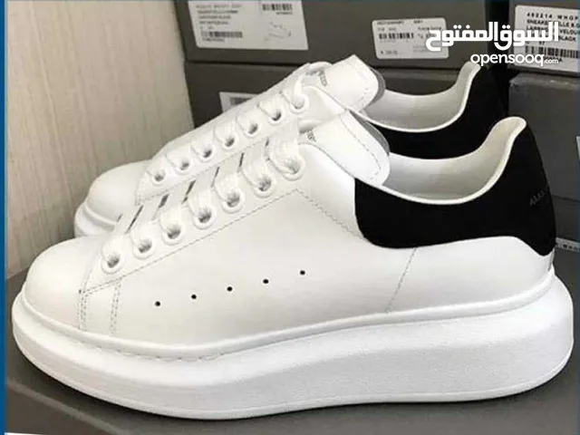 man's shoes