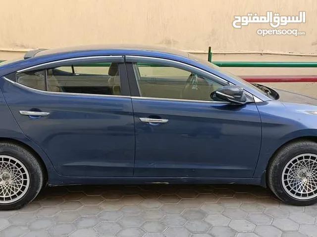 Hyundai Elantra 2019 in Giza