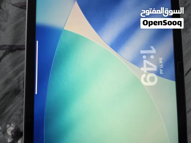 ipad 11 a16 128gb like new  ايباد 11 128   جي بي شبه جديد عرض ليومين
