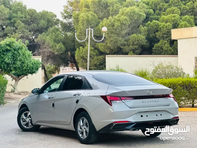 Used Hyundai Elantra in Tripoli