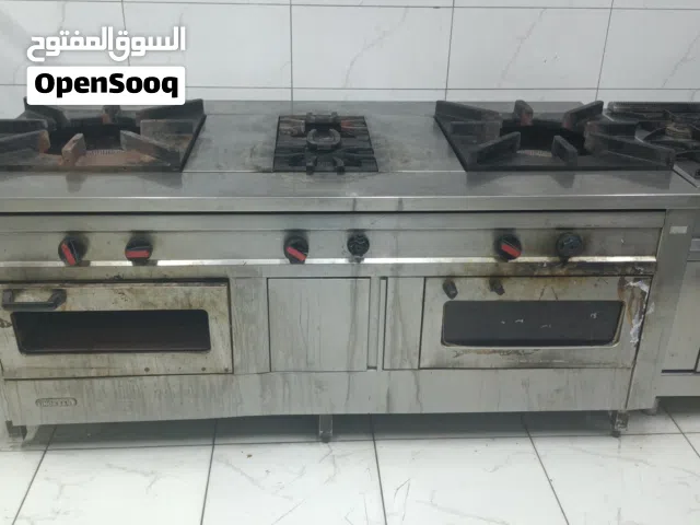 غاز كبير ضخم مع فرنين
