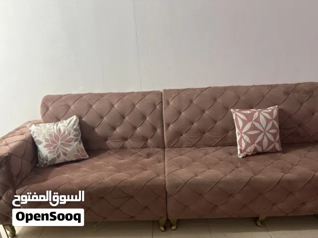 كنب للبيع بغرض السفر