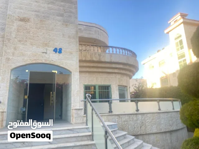 فيلا فارغه للايجار في خلدا