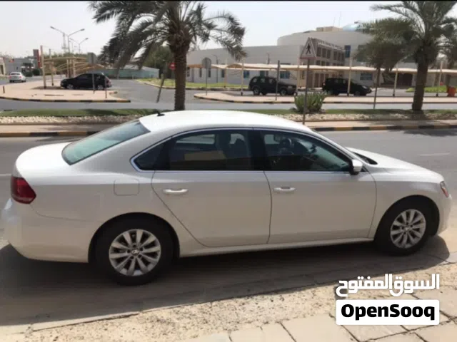 2014 فولكسفاغن باسات SE