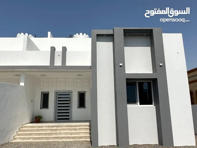 153m2 2 Bedrooms Villa for Sale in Al Batinah Nakhl