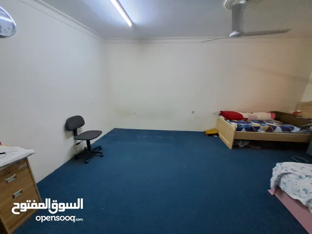 Bedspace Available(keralite Muslim) Semi Furnished,ready to move in, including appliances