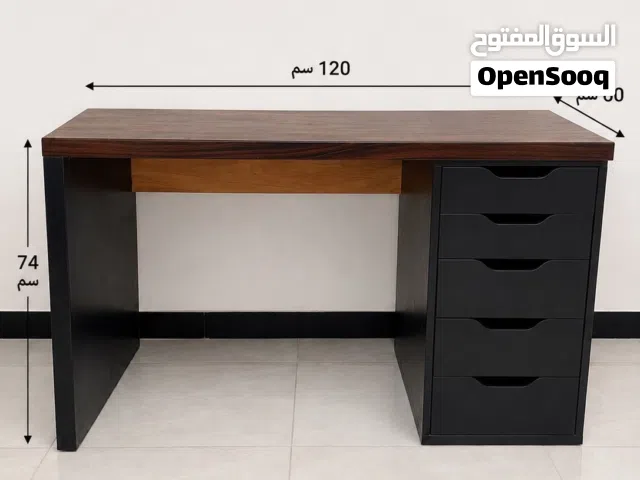 ميز حاسبه او يصلح لميز دراسه يتكون من 6 مجرات لون اسود وصاجي للبيع في حاله جيده