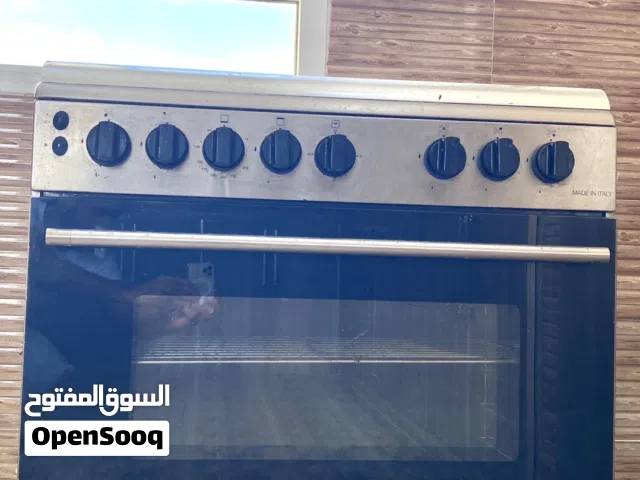 فرن وموقد للطبخ