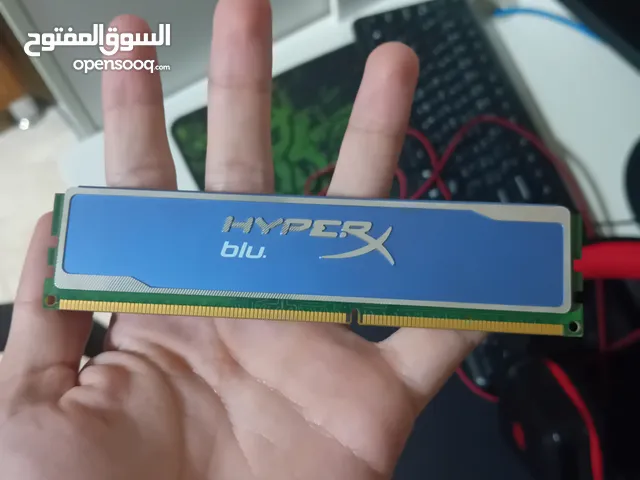 قطعتين 4 رام 1600 تردد dr3 من شركه hayper x يعني مجموعه 8 رام 4x4 نظاف ولا خدش استعمال خفيف