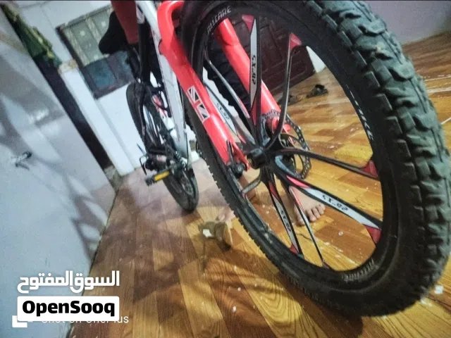 سيكل باريسي بسعر خرافي مقاس 26 تعاشيق ثمان خلفي وثلاث امامي سيكل رياضي جبلي
