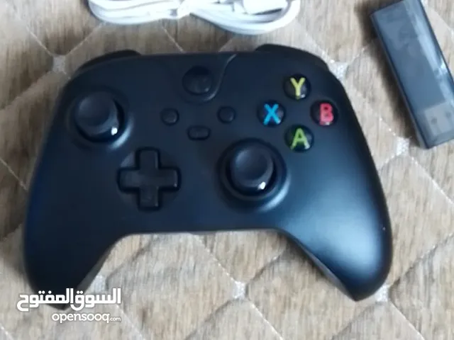 السلام عليكم جوستك اكس بوكس سيريس  و ترهم للاكس بوكس وان و ترهم لل pc تجي شحن  تايبسي وايرلس  السعر