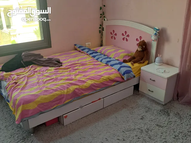 غرفة نوم طفله  للبيع  ماليزي