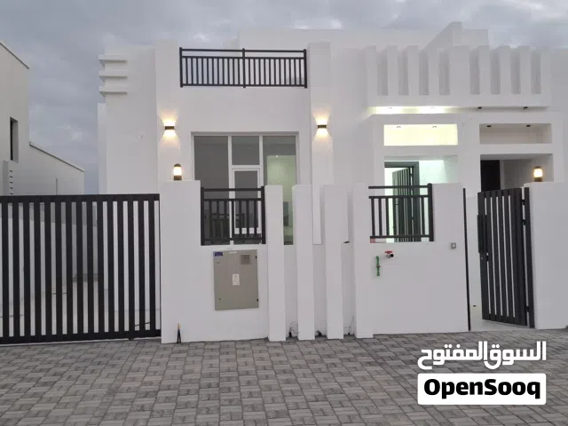 فرصة  فيلا في الشخاخيط جنوب قرب مدينة سلطان هيثم المعبيلة بسعر خاص مميز