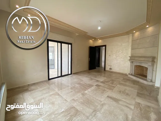 230 m2 4 Bedrooms Apartments for Sale in Amman Um El Summaq