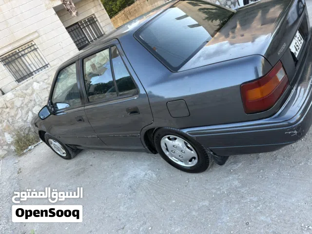 1994 هيونداي اكسنت GL