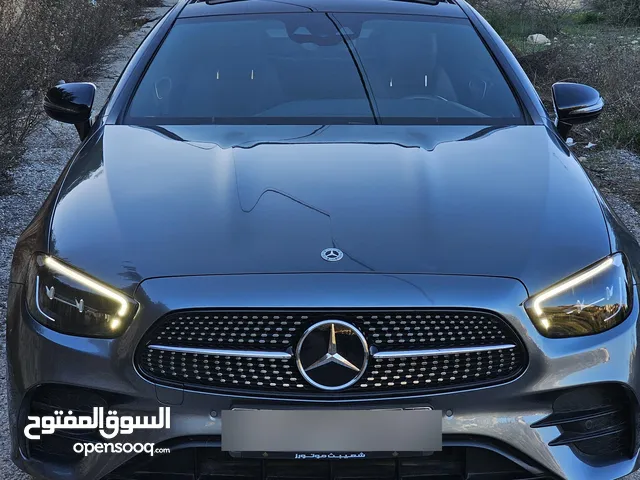 mercedes benz E200 coupe 2021