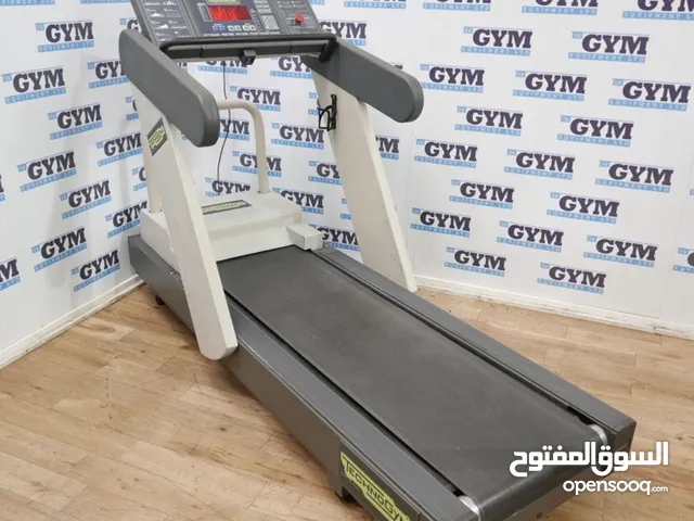 Techno gym treadmill heavy duty