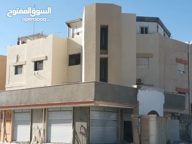 محلات للاجار شارع الوكالات بجوار حلواني النحله