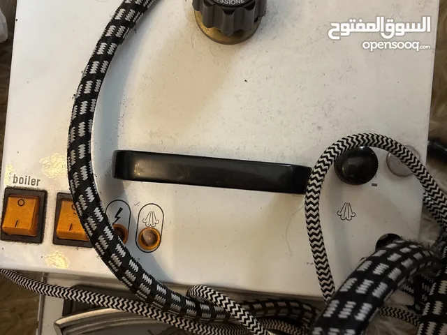 مكواه بخار 2-3 لتر إيطالي الصنع ماركه اصليه