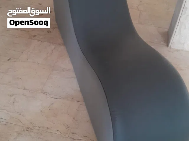شزلونج بحاله جيده جدا جلد