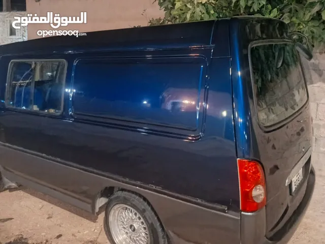 باص هونداي 2001