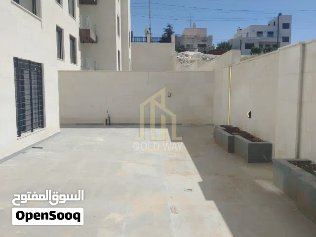 خلف ستاربكس في عبدون شقة ارضية 215م بتشطيب مميز / ref 1346