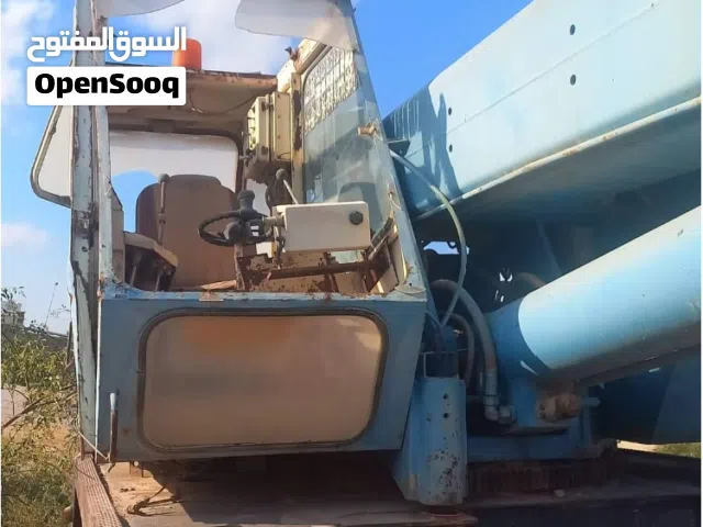 قرو كرين / ونج الماني للبيع 35 طن