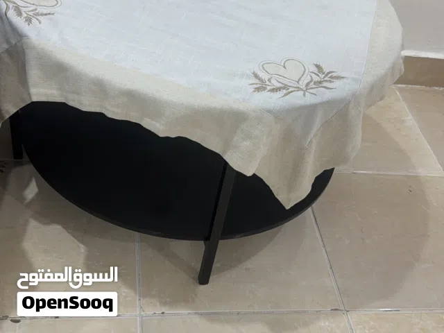طاولات تقديم