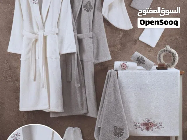 أطقم أرواب استحمام تركية قطن 100% مع تطريز أنيق 13 قطعة ف بوكس