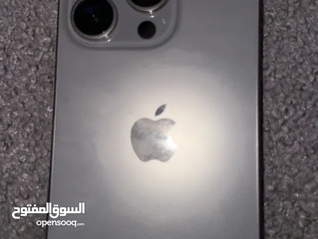 Apple iPhone 15 Pro 256 GB in Muscat