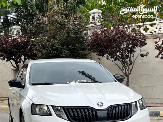 سكودا اوكتافيا 2019