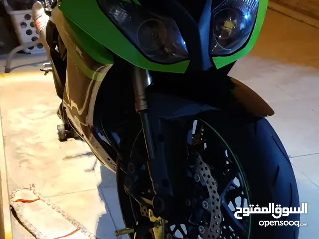 للبيع دراجه كوزاكي ZX10R 1000cc موديل 2008 مطلوب 2100 وقابل للتفاوض