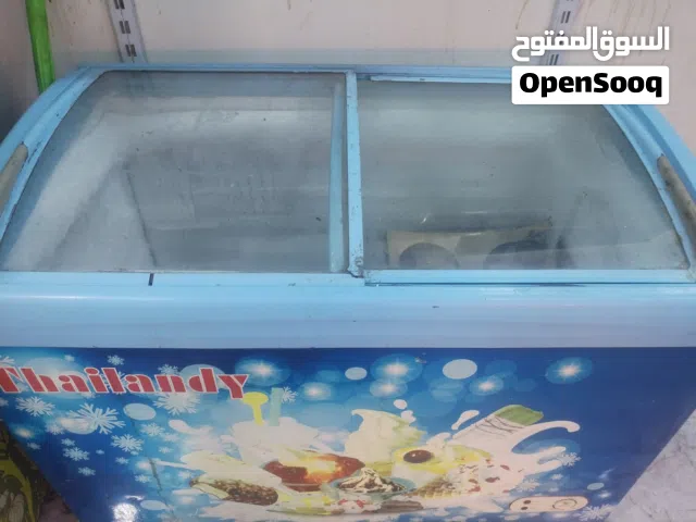 عارضة بطحة