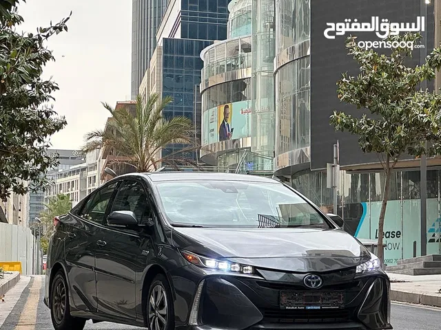 Used Toyota Prius in Amman