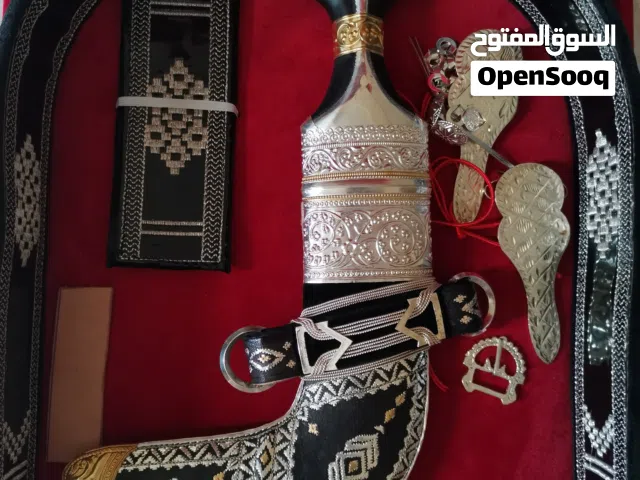 تخفيض فقط ب195 ريال عماني  لتواصل  وتساب  خنجر ساحلية بقرن زراف هندي
