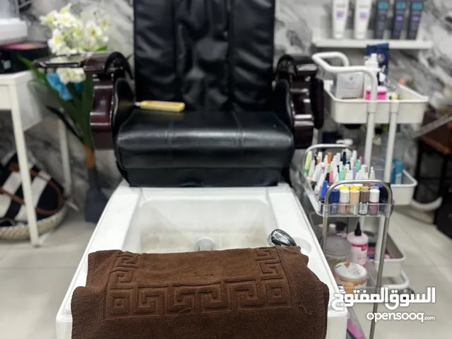 Massage chair + 2 Salon Sitting Chairs for Sale - Excellent condition