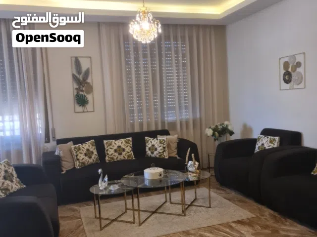 طقم جلوس بحالة الجديد 7 مقاعد